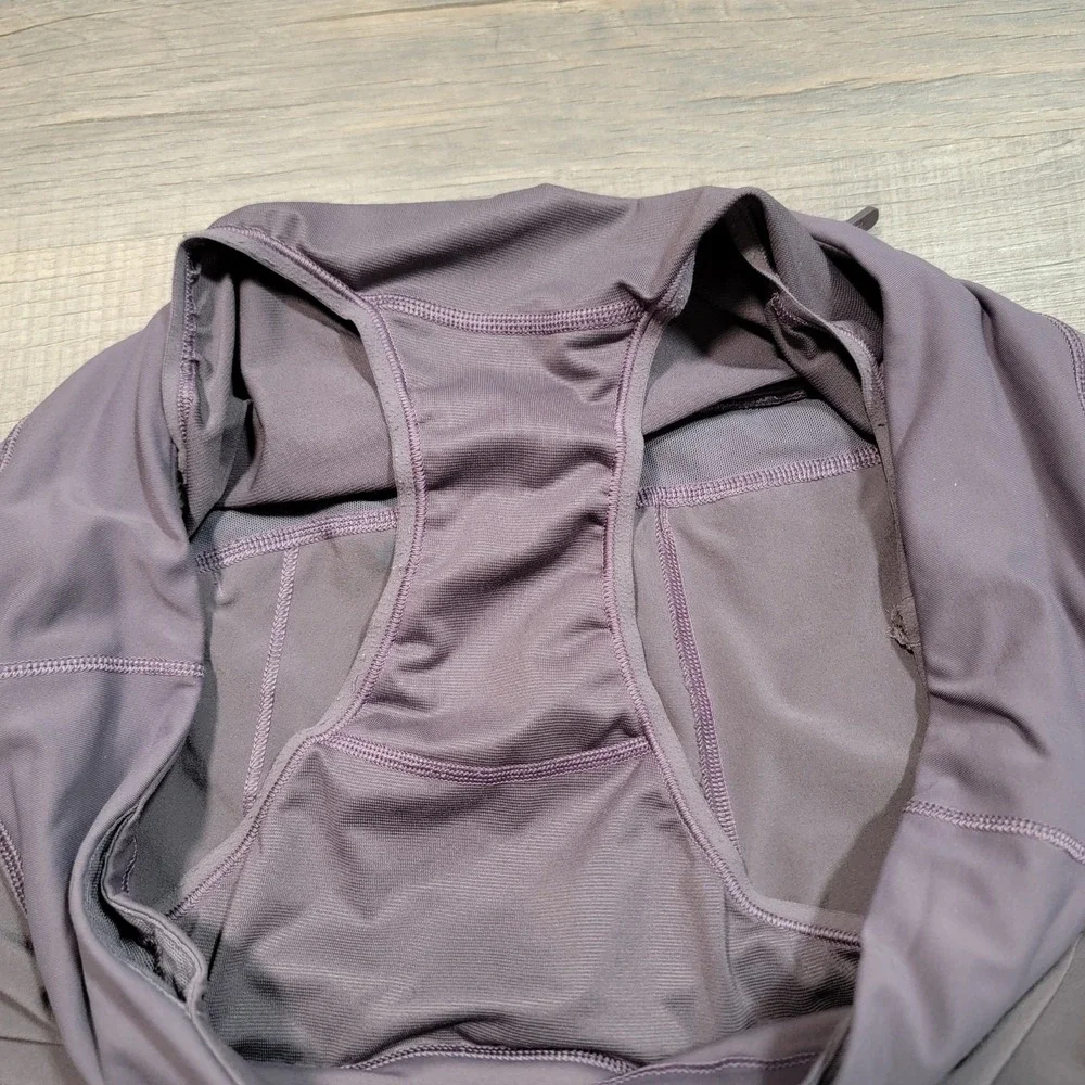 Lululemon Speed Up Shorts 2.5